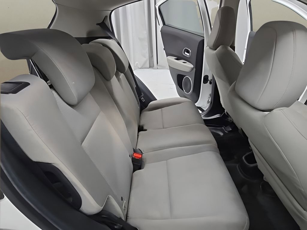 Used 2019 Honda HR-V EX image 18