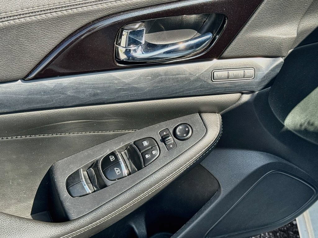 Used 2019 Nissan Maxima Platinum w/ Sport Mat Group FWD image 18