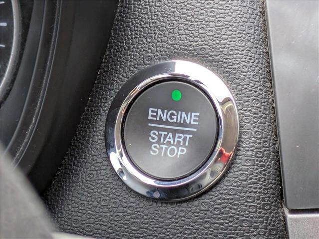 Used 2021 Ford EcoSport SE w/ SE Convenience Package image 13