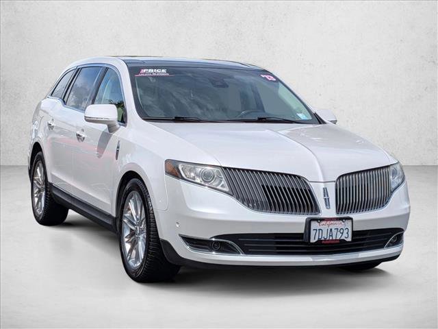 Used 2013 Lincoln MKT AWD image 3