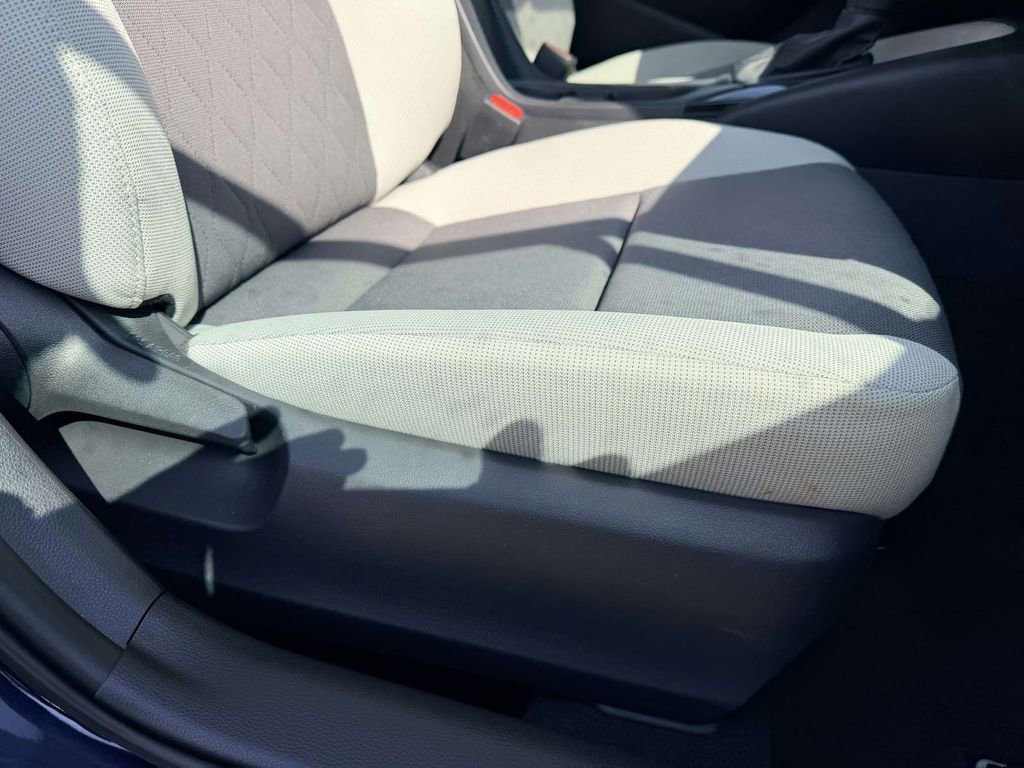Certified 2025 Toyota Corolla LE image 12