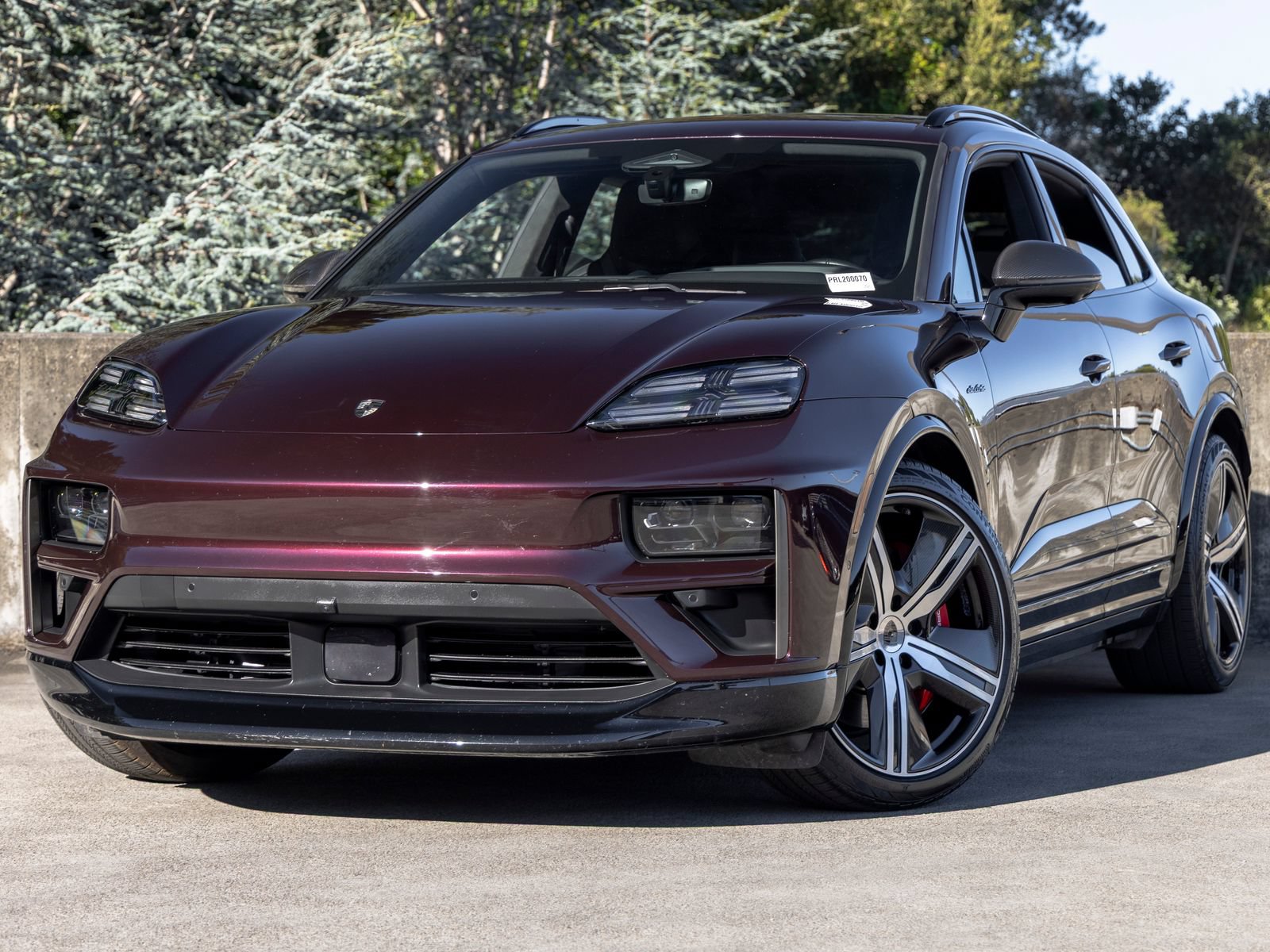 Certified 2024 Porsche Macan Turbo Electric AWD/4WD image 1