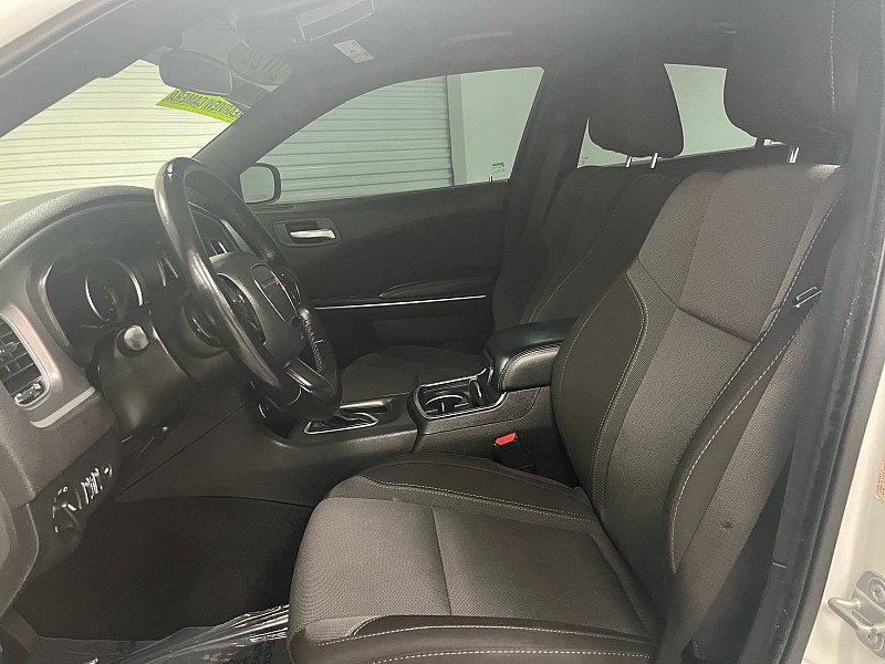 Used 2022 Dodge Charger SXT image 9