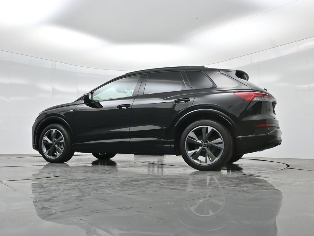 Used 2024 Audi Q4 e-tron Premium Plus w/ Premium Plus AWD/4WD image 49