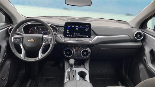 Used 2025 Chevrolet Blazer LT w/ Convenience Package image 15