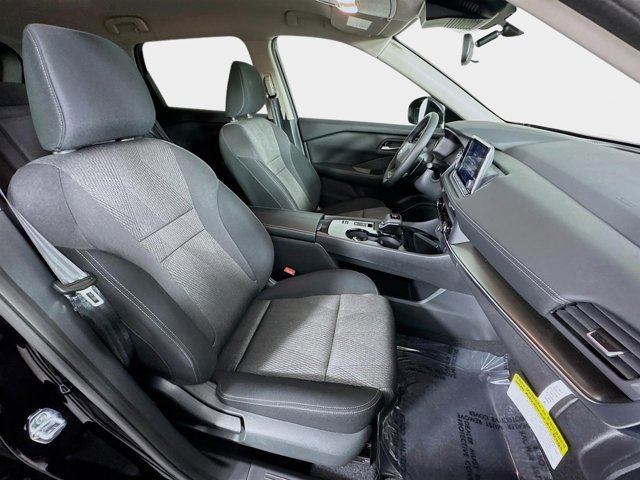 Certified 2026 Nissan Rogue SV image 27