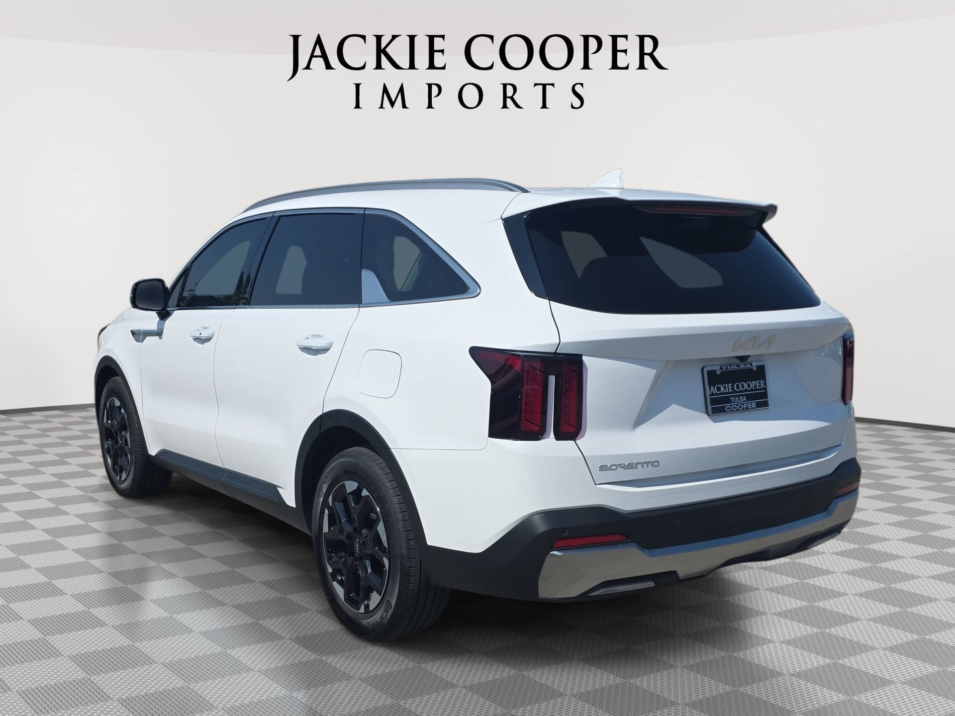 Used 2025 Kia Sorento S w/ Panoramic Sunroof Package FWD image 7