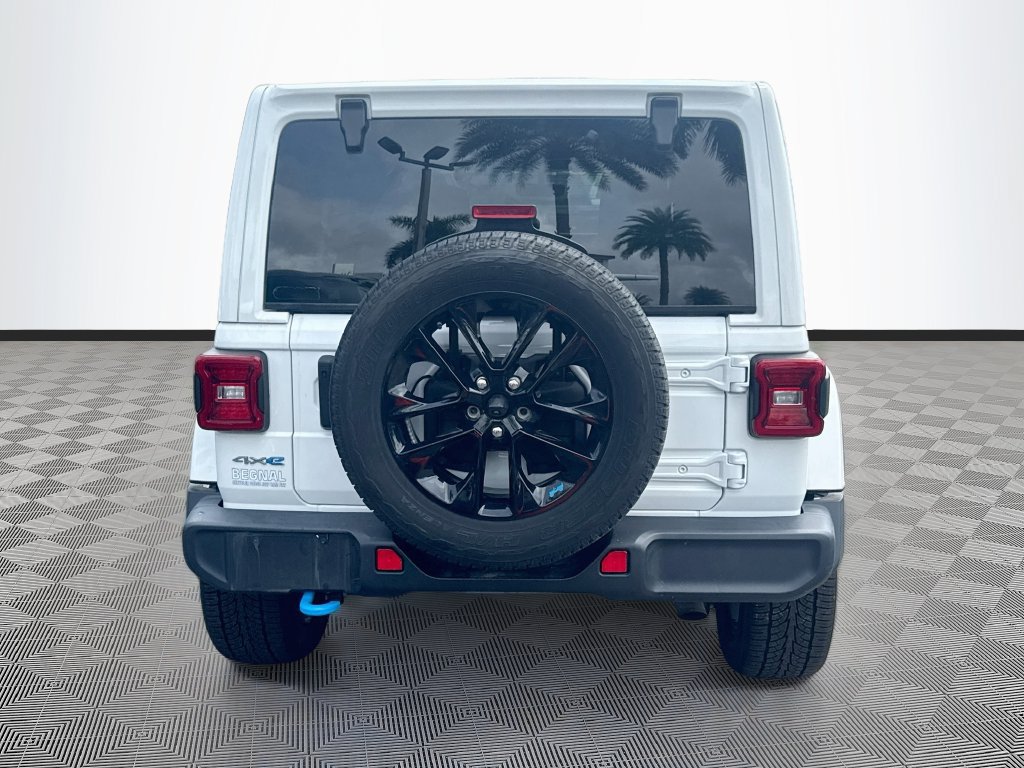 Certified 2022 Jeep Wrangler Unlimited Sahara w/ Cold Weather Group AWD/4WD image 7