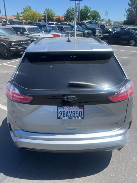 Used 2022 Ford Edge SE w/ Black Appearance Package AWD/4WD image 13