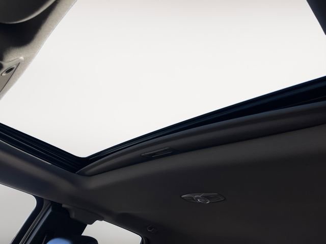 Used 2017 Ford F150 Lariat image 16