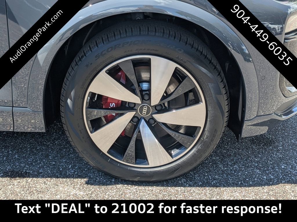 New 2025 Audi SQ6 e-tron Premium Plus image 13
