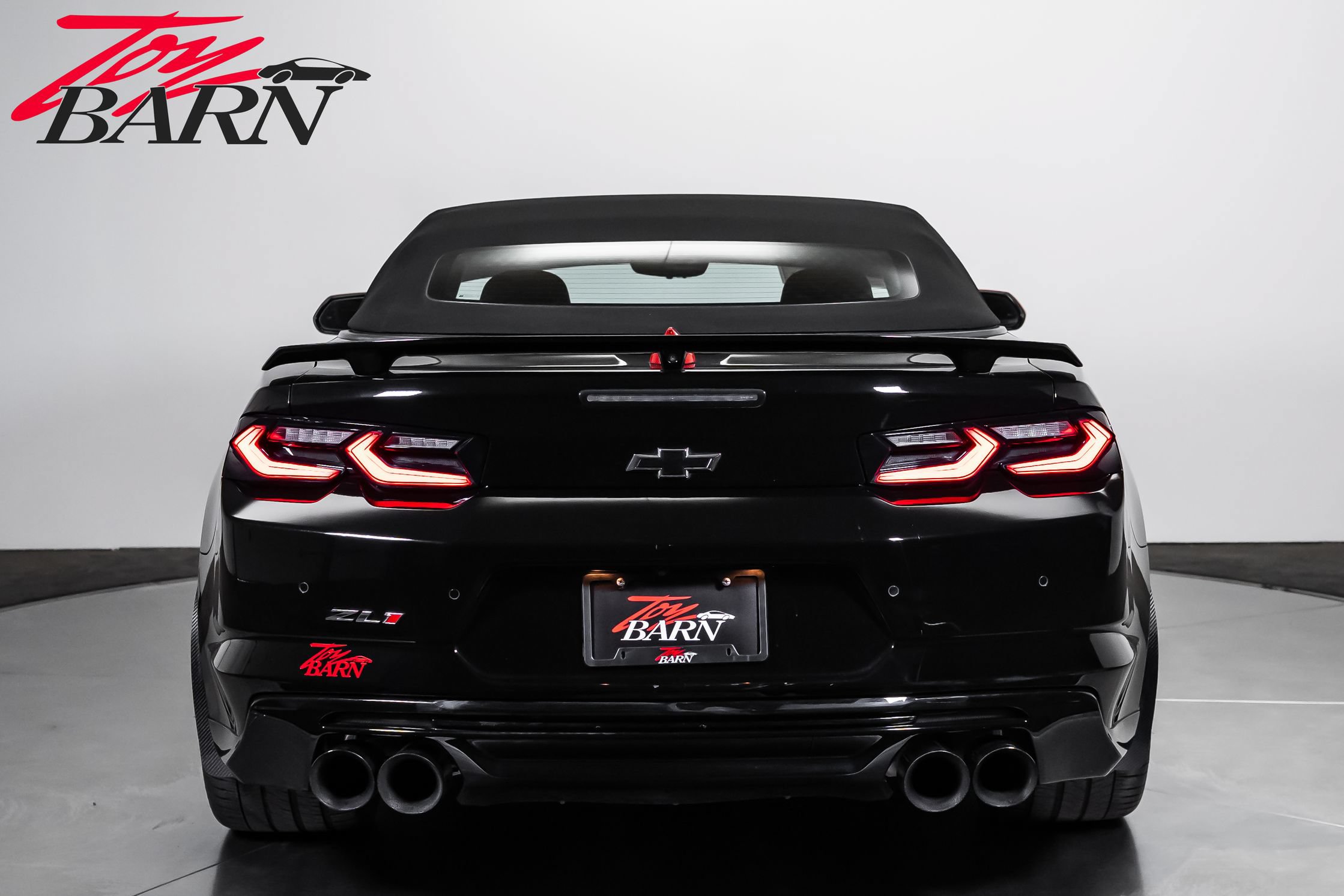 Used 2022 Chevrolet Camaro ZL1 RWD image 12