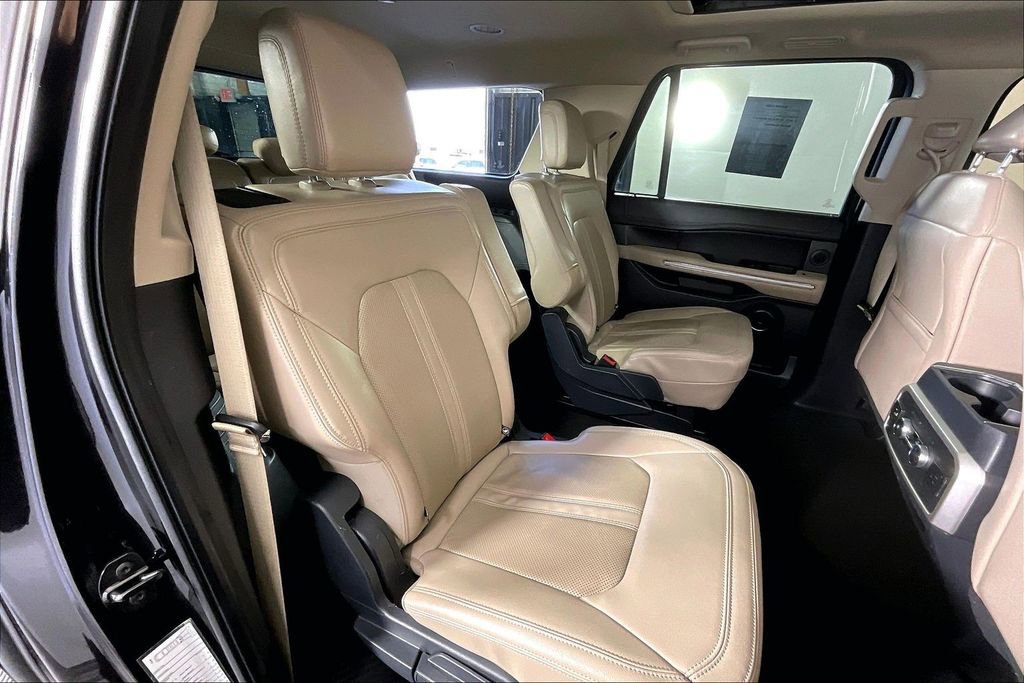 Used 2023 Ford Expedition Max Limited image 37