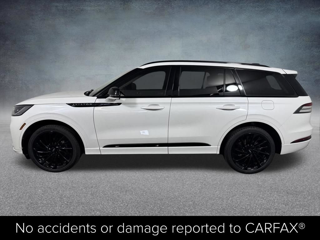 Used 2025 Lincoln Aviator Reserve w/ Jet Appearance Package AWD/4WD image 3