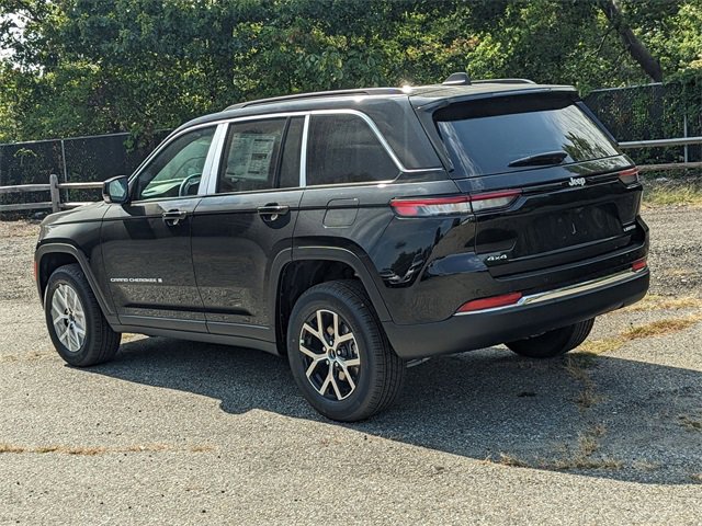 New 2025 Jeep Grand Cherokee Limited image 4