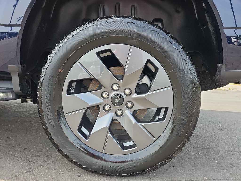 Used 2023 Ford F150 Lightning Lariat AWD/4WD image 36