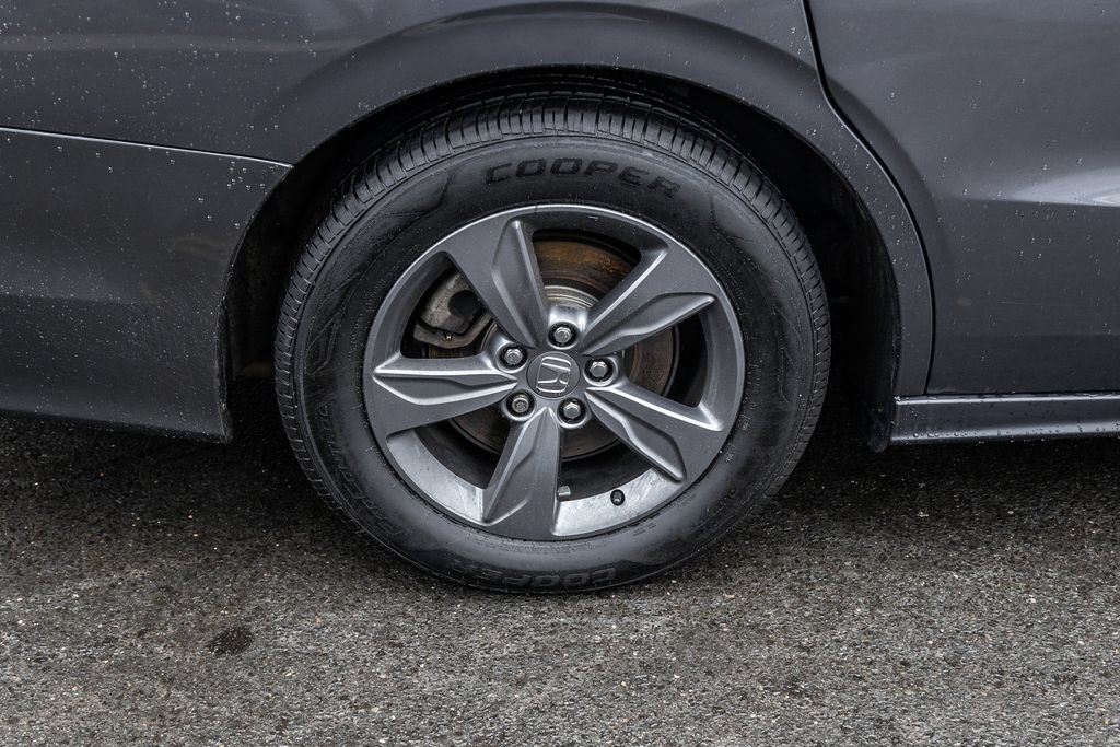 Used 2023 Honda Odyssey EX image 5