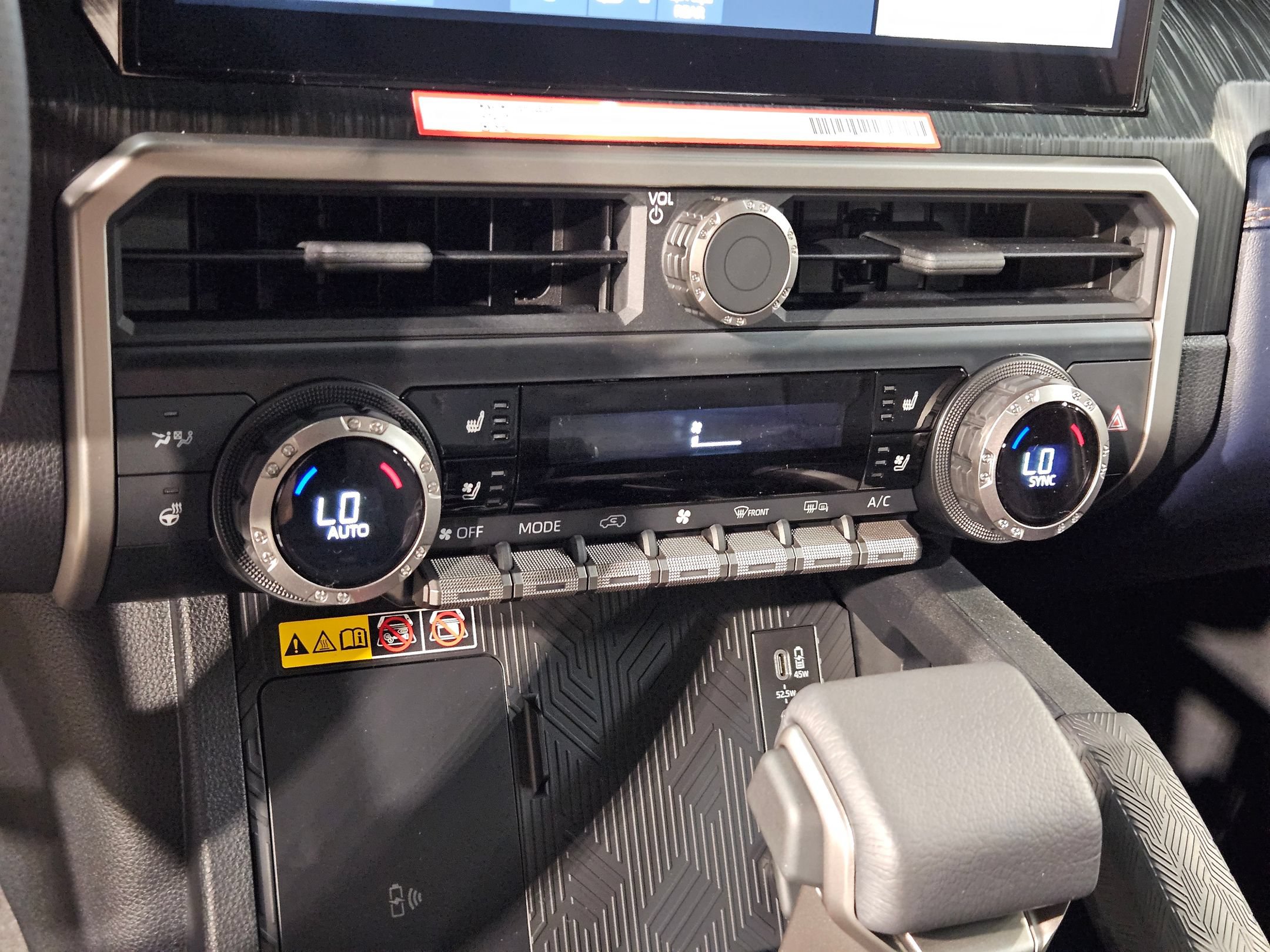 New 2026 Toyota 4Runner Platinum AWD/4WD image 19