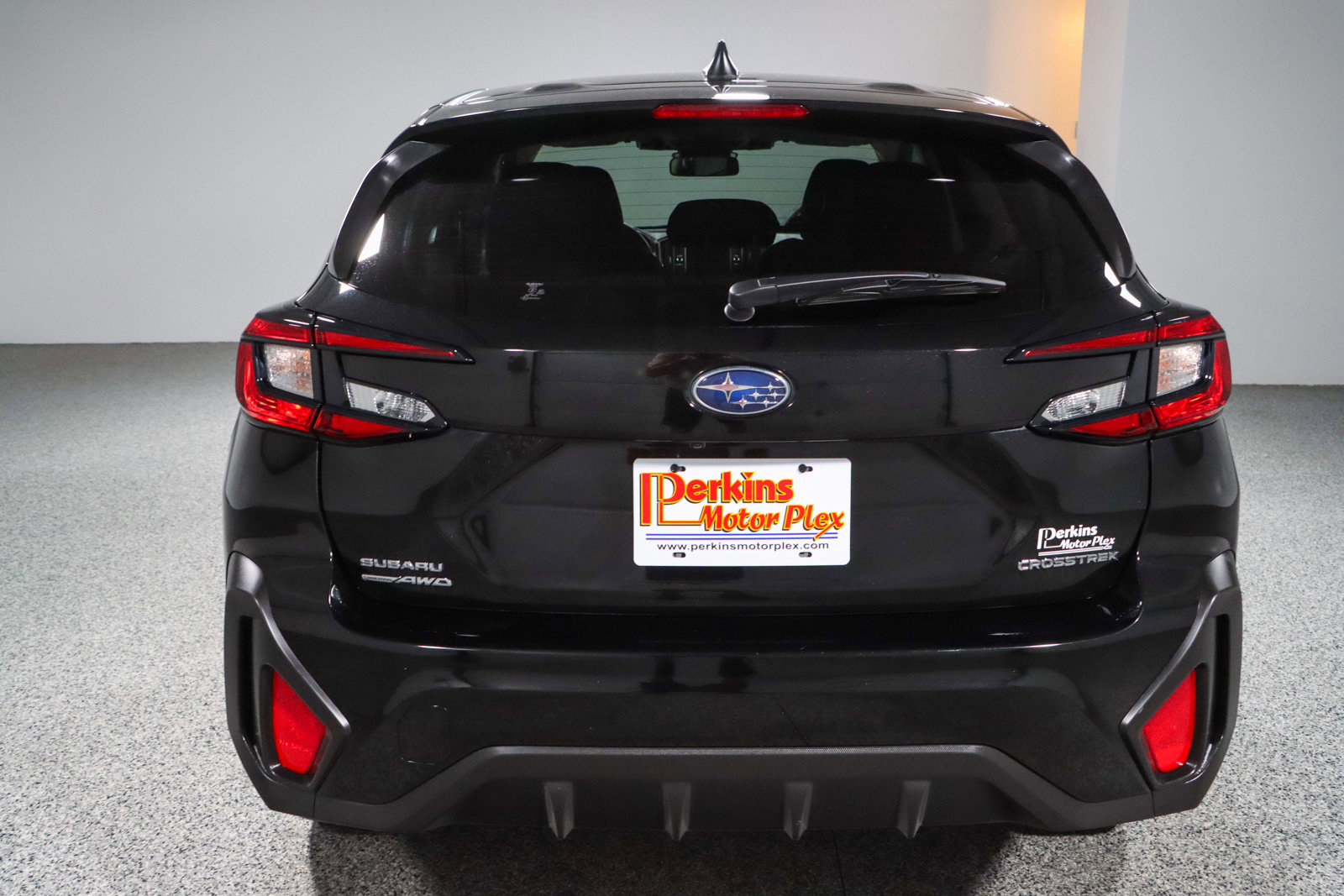 Used 2024 Subaru Crosstrek 2.0i AWD/4WD image 8