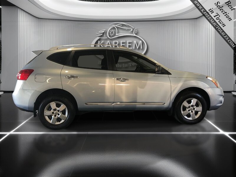 Used 2014 Nissan Rogue S w/ Convenience Package FWD image 4