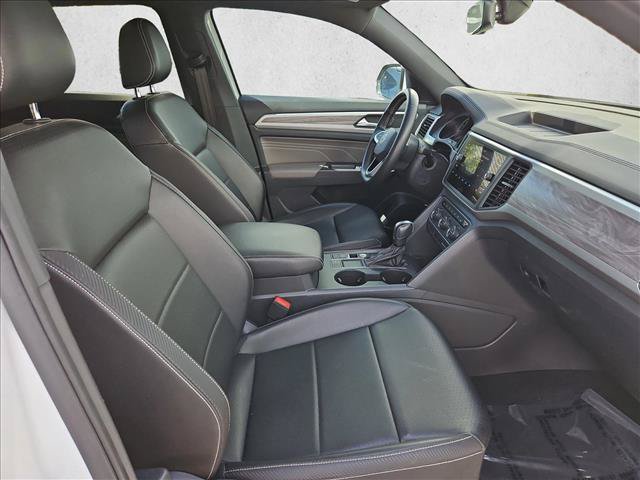 Used 2021 Volkswagen Atlas Cross Sport SE w/ Panoramic Sunroof Package FWD image 26