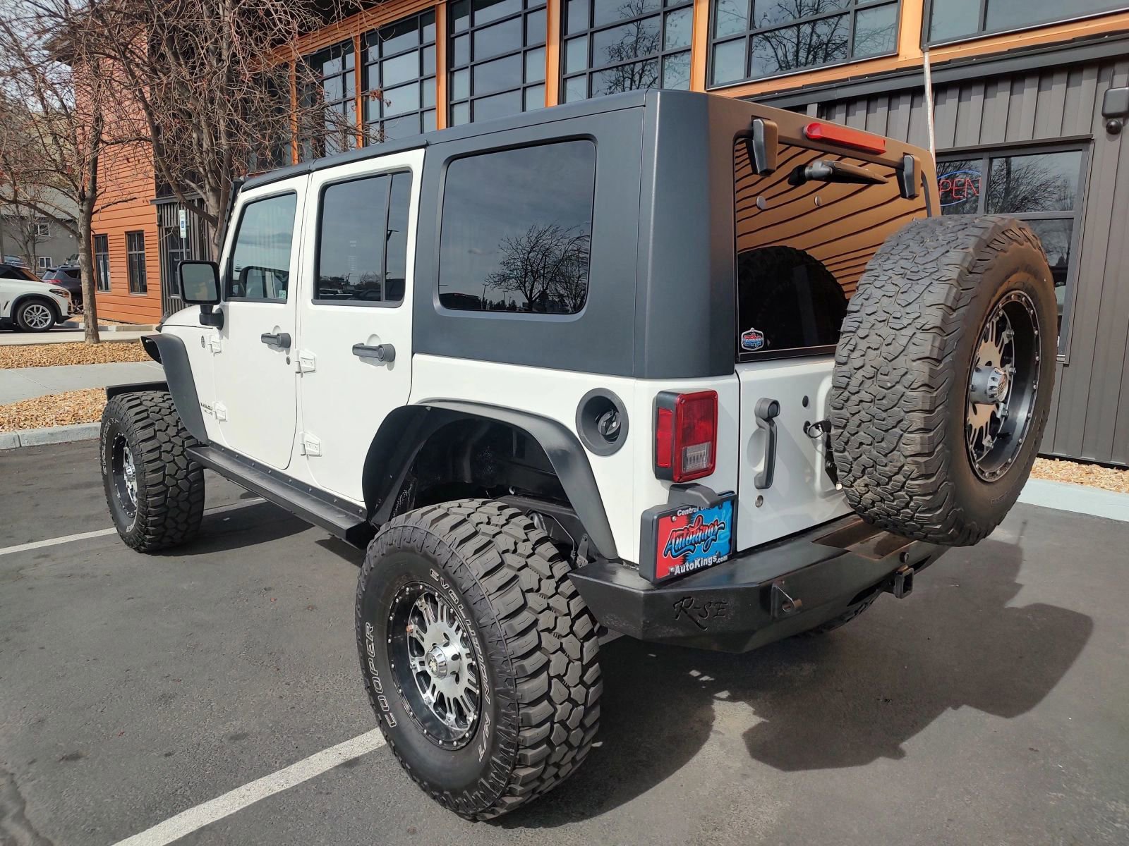 Used 2009 Jeep Wrangler Unlimited Rubicon image 3