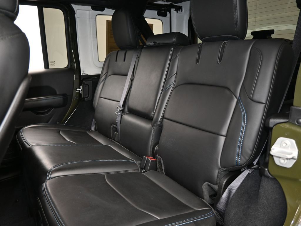 Used 2024 Jeep Wrangler Unlimited Rubicon 4xe image 39