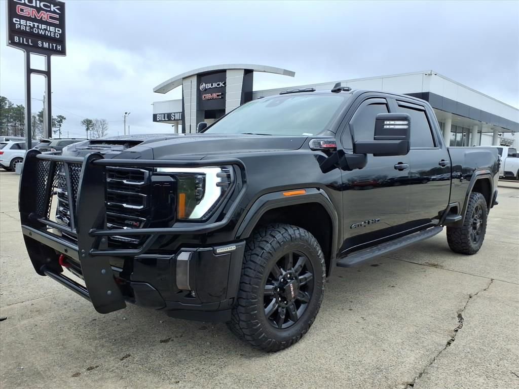 Used 2024 GMC Sierra 2500 AT4 w/ AT4 Premium Plus Package image 3