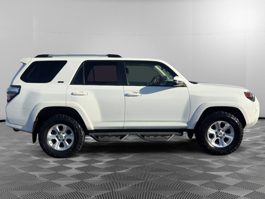 Used 2021 Toyota 4Runner SR5 Premium w/ Moonroof Package image 8