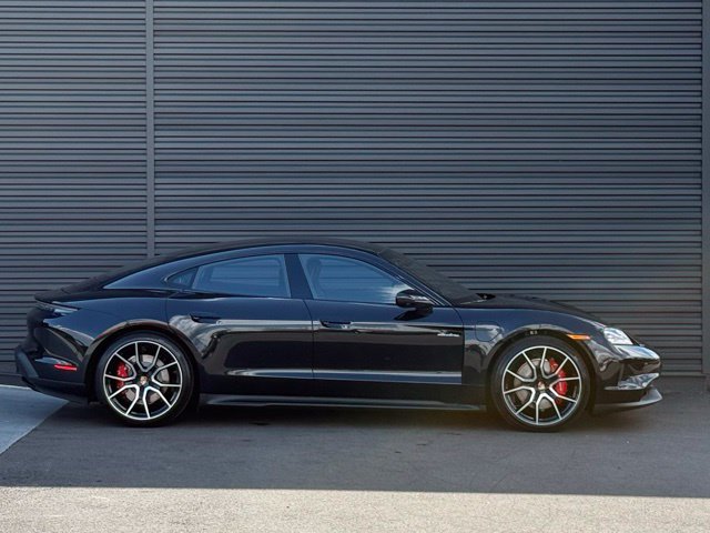 New 2026 Porsche Taycan 4S AWD/4WD image 8