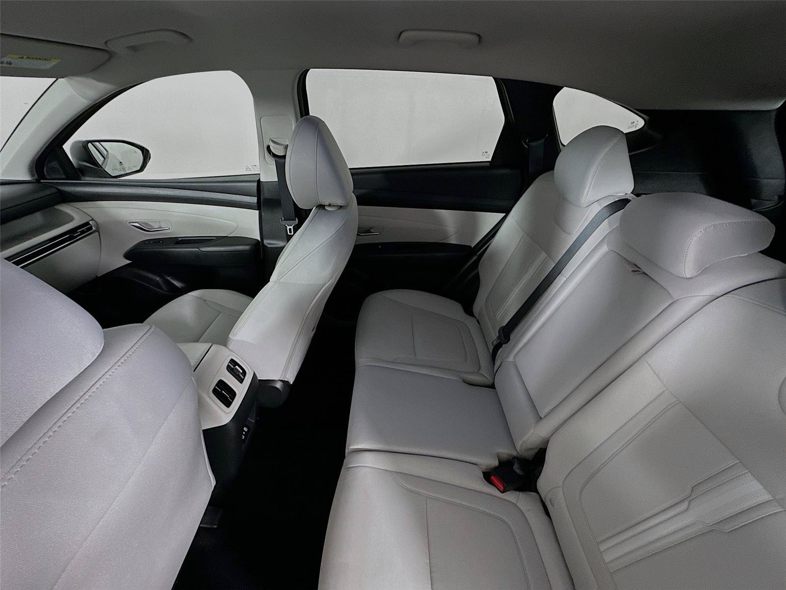 Used 2026 Hyundai Tucson SEL AWD/4WD image 11
