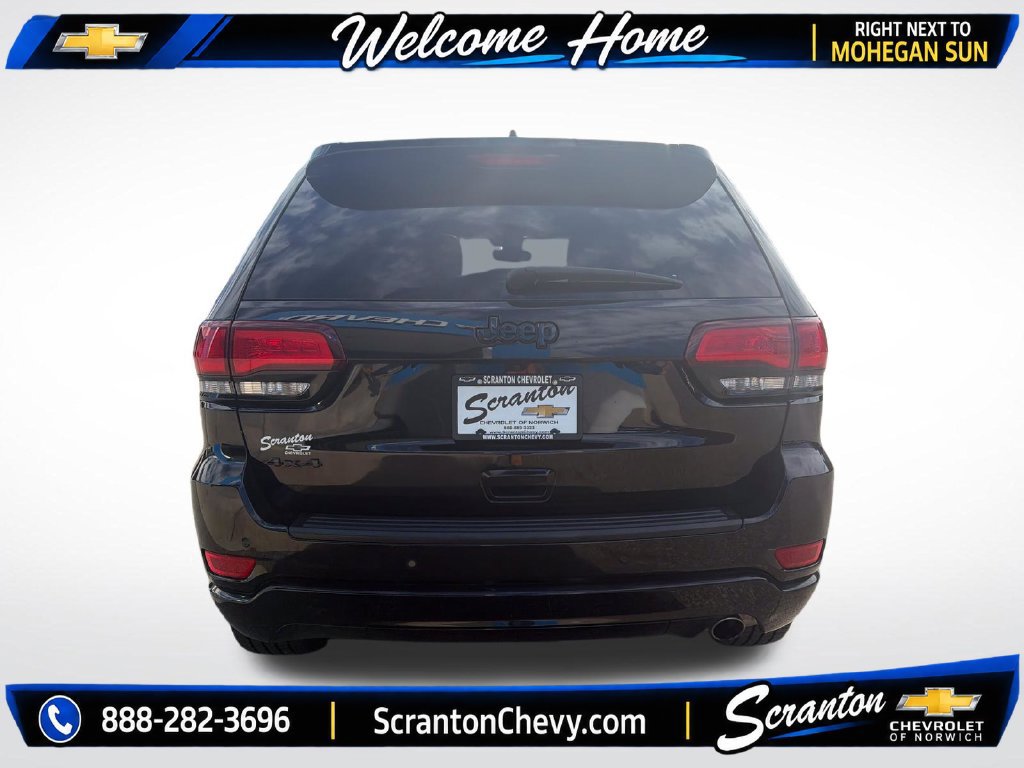 Used 2022 Jeep Grand Cherokee Laredo X AWD/4WD image 4