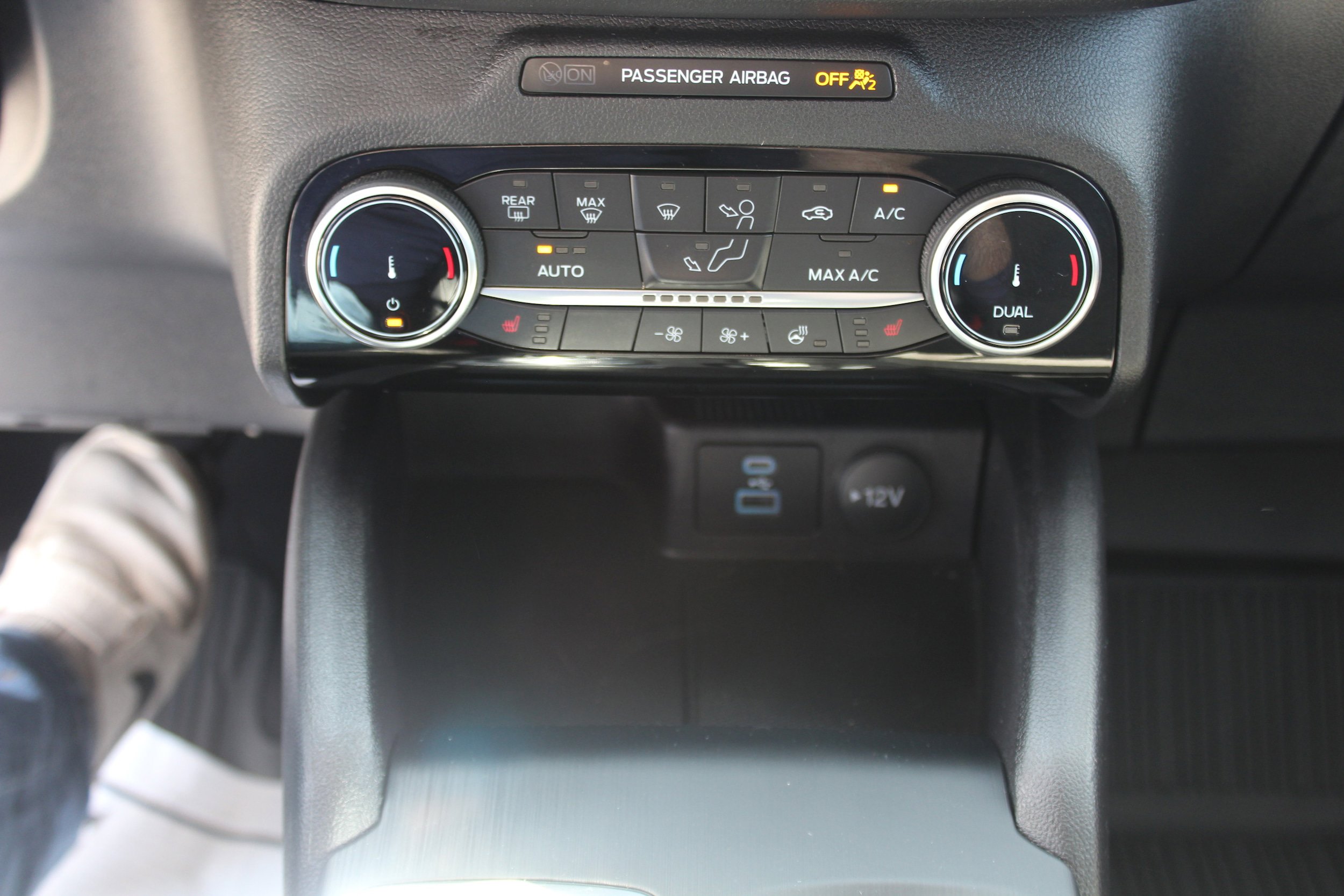 Used 2022 Ford Escape SE w/ Convenience Package AWD/4WD image 12