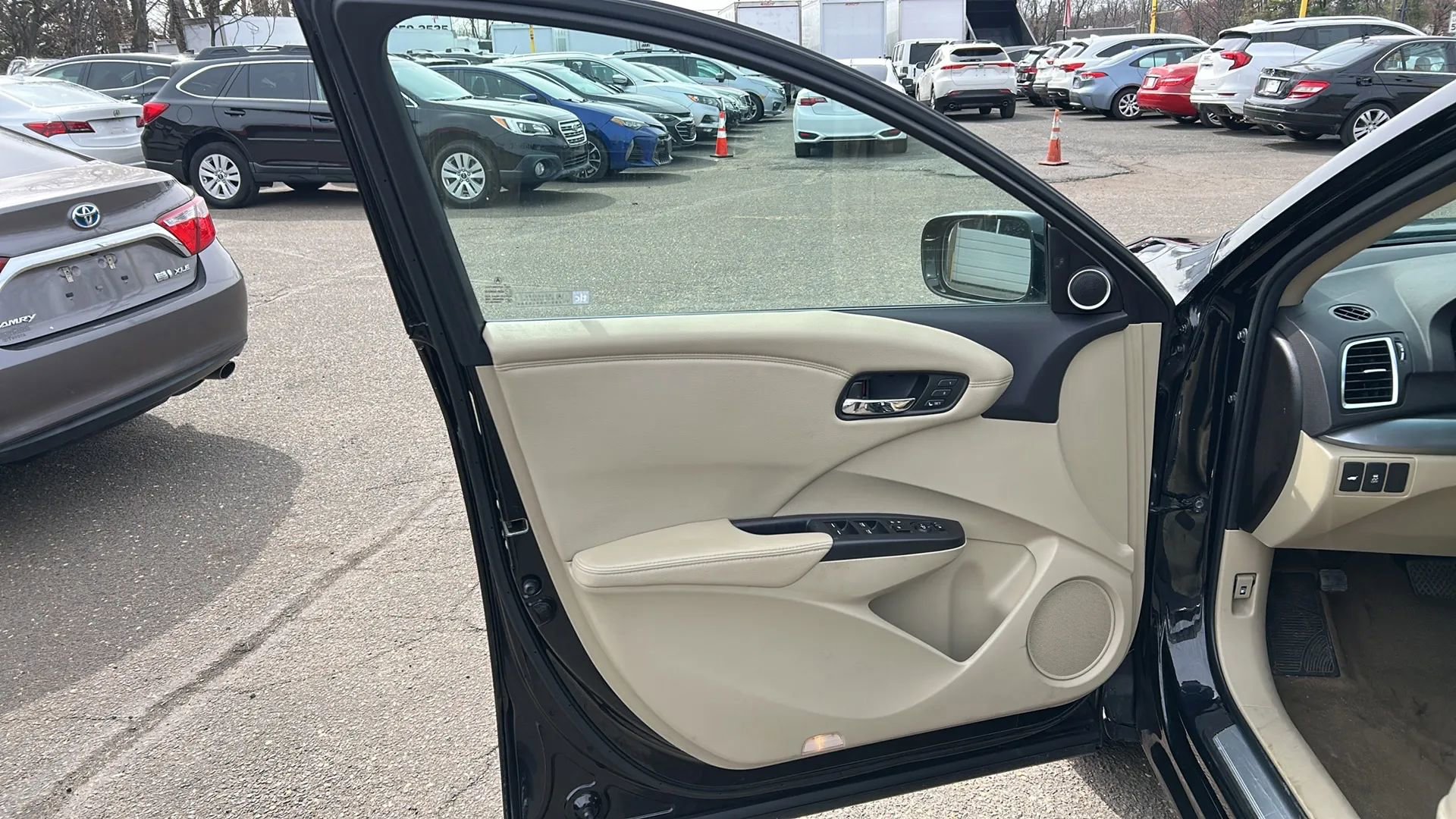 Used 2018 Acura RDX AWD w/ Technology Package image 9