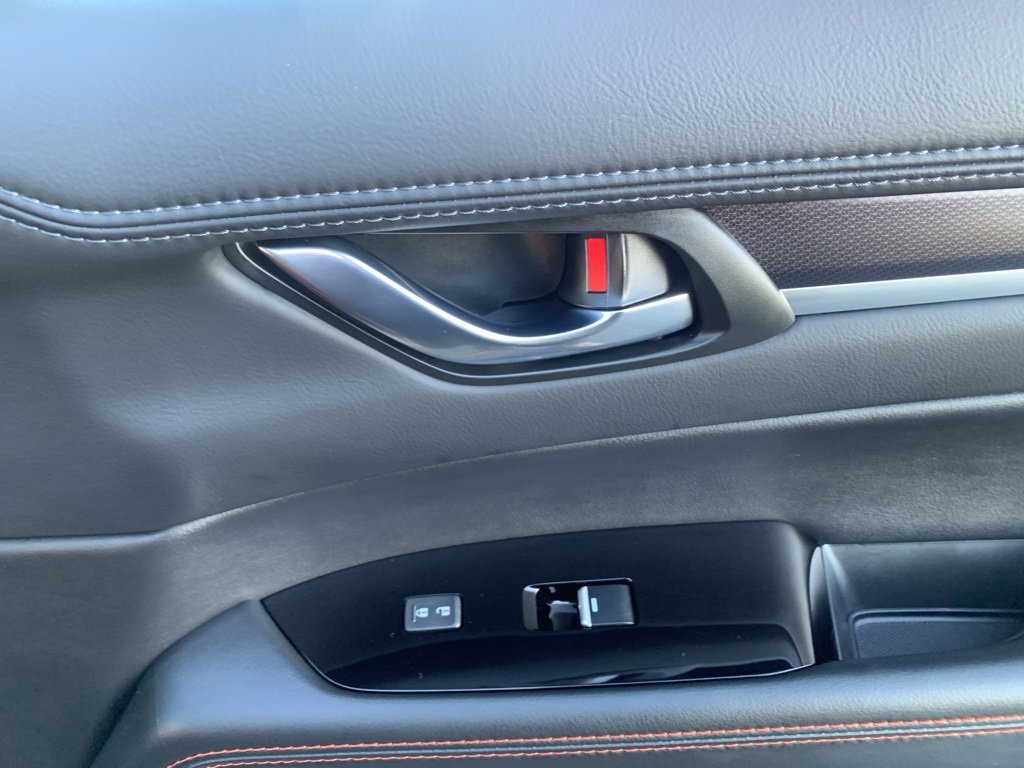 Used 2024 MAZDA CX-5 Carbon Edition image 31