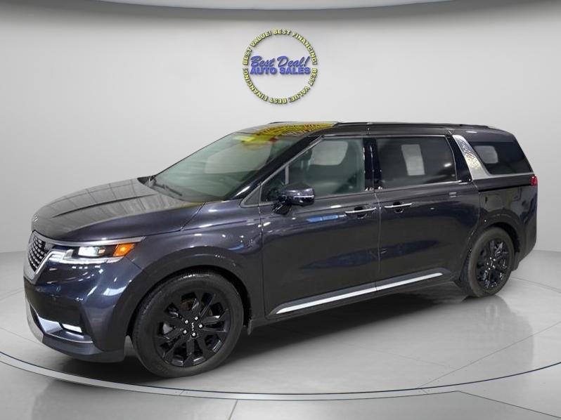 Used 2022 Kia Carnival SX Prestige FWD image 1