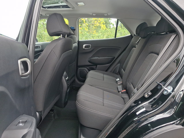 New 2026 Hyundai Venue SEL FWD image 9