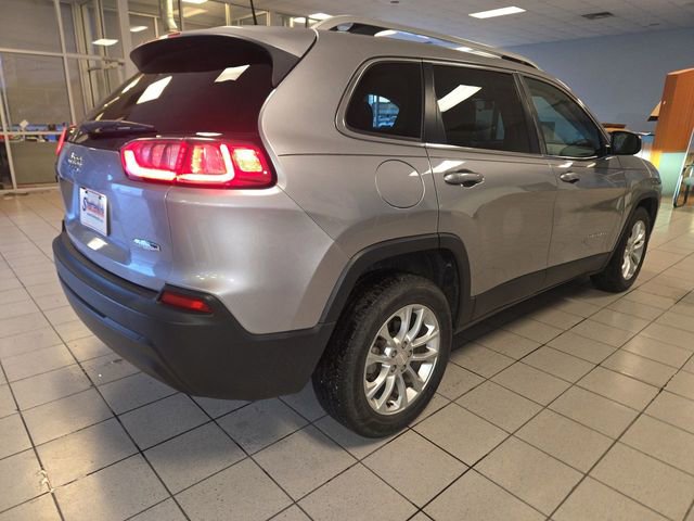 Used 2019 Jeep Cherokee Latitude w/ Popular Appearance Group image 8