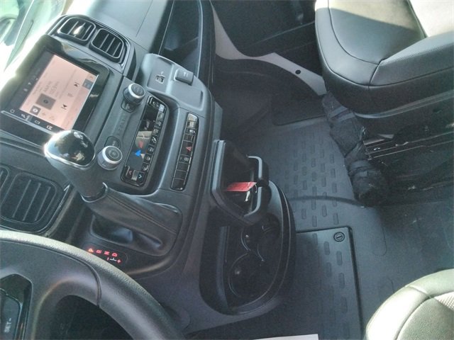 Used 2025 RAM ProMaster 2500 w/ Convenience Group image 23