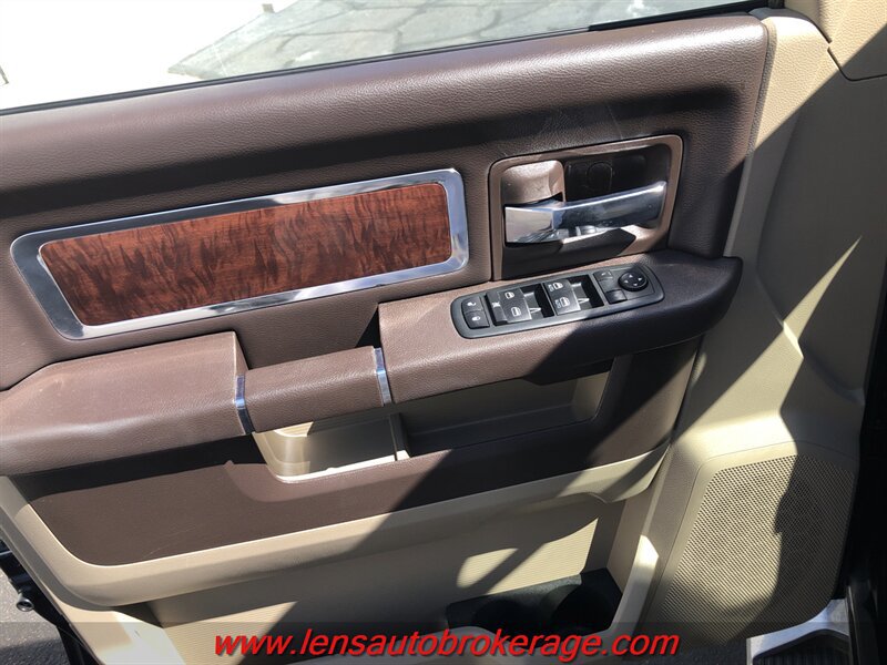 Used 2012 RAM 1500 Laramie RWD image 9
