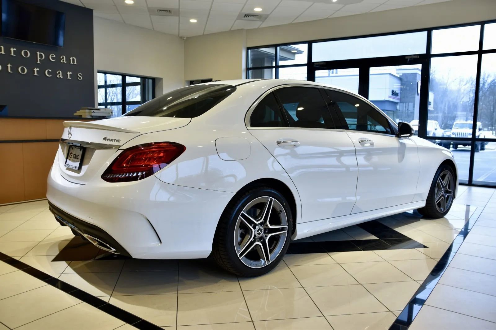 Used 2020 Mercedes-Benz C 300 4MATIC Sedan image 6