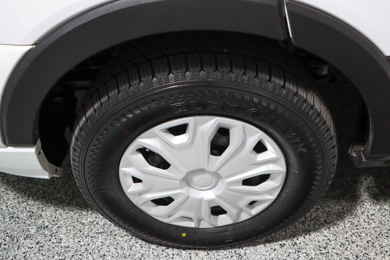 Used 2023 Ford Transit 350 XLT image 11