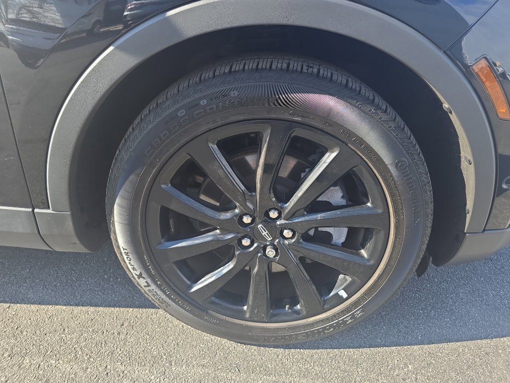 Used 2022 Lincoln Nautilus Reserve w/ Equipment Group 201A image 40