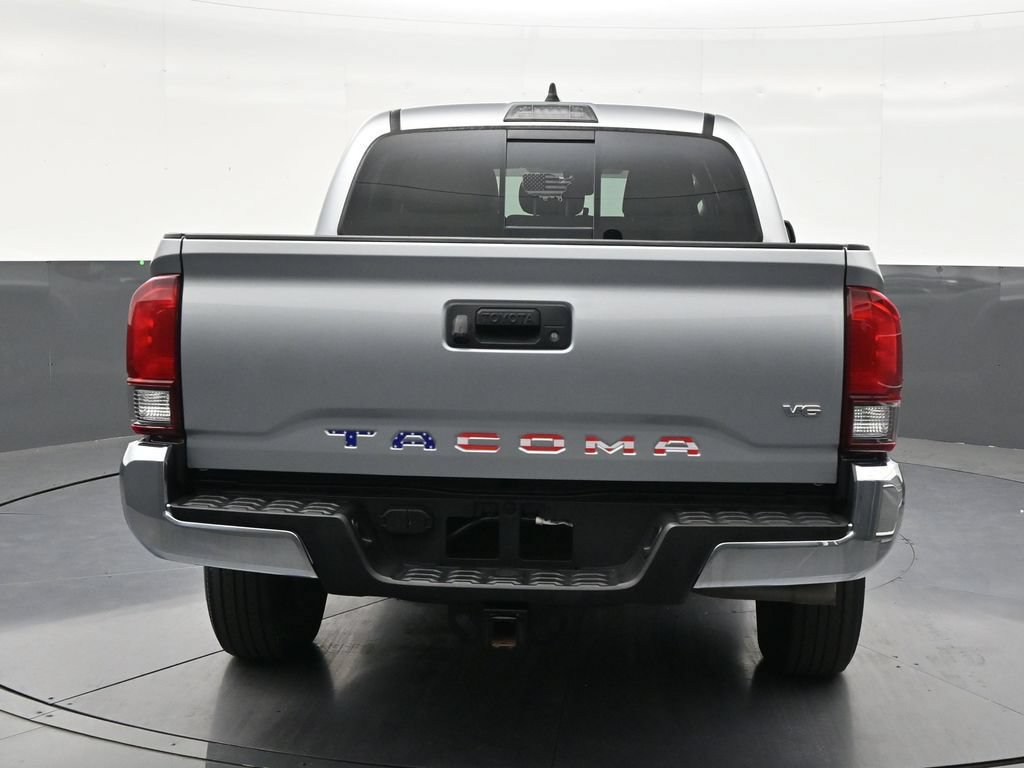 Used 2023 Toyota Tacoma SR5 RWD image 4