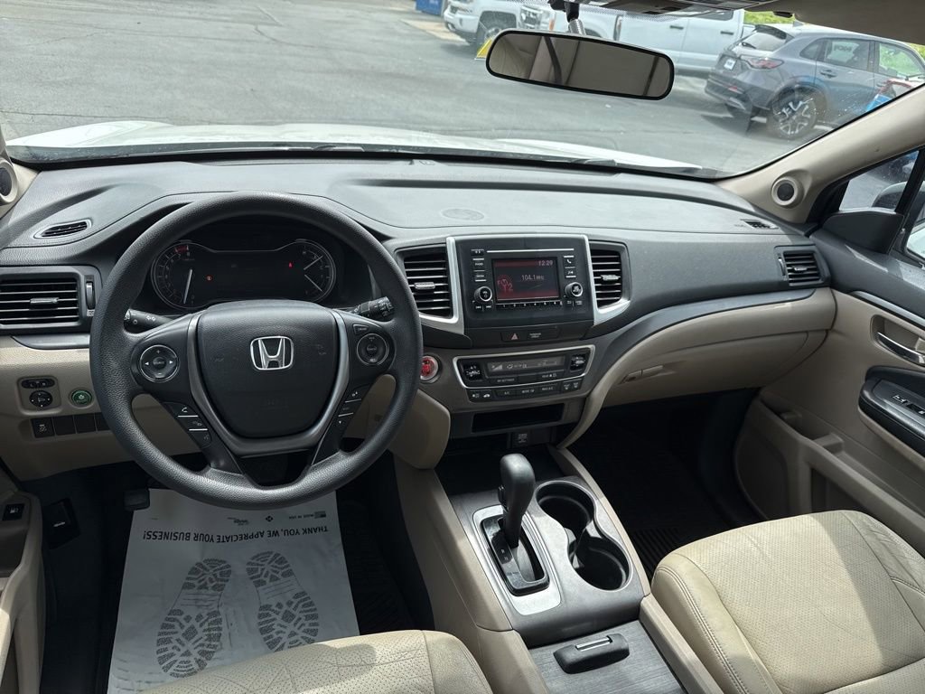 Used 2017 Honda Pilot LX image 30