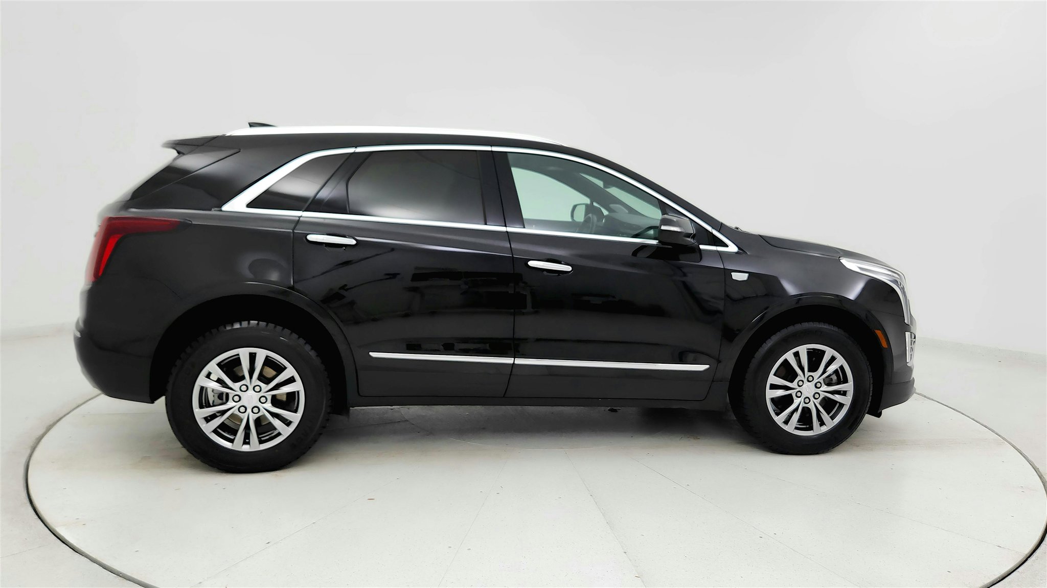 Used 2023 Cadillac XT5 Premium Luxury image 5