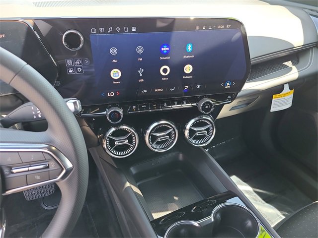 New 2025 Chevrolet Blazer EV LT image 29