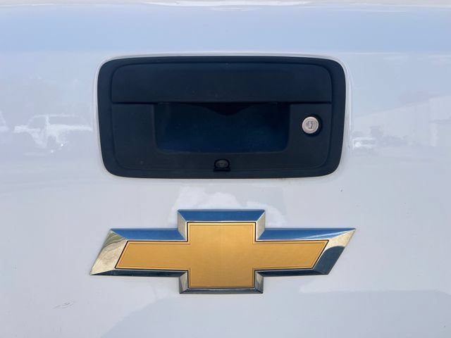 Used 2018 Chevrolet Silverado 1500 LT w/ All Star Edition AWD/4WD image 6