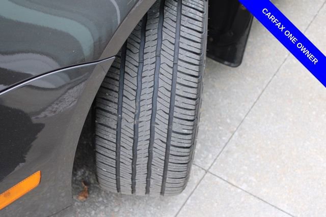 Used 2015 Volkswagen Eos Executive image 11