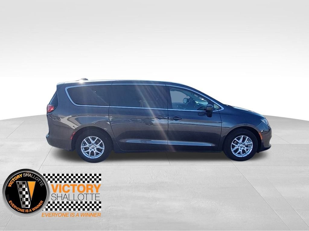 Certified 2023 Chrysler Voyager LX image 28